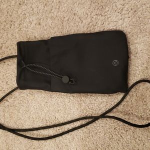 Lululemon nylon pouch/phone holder